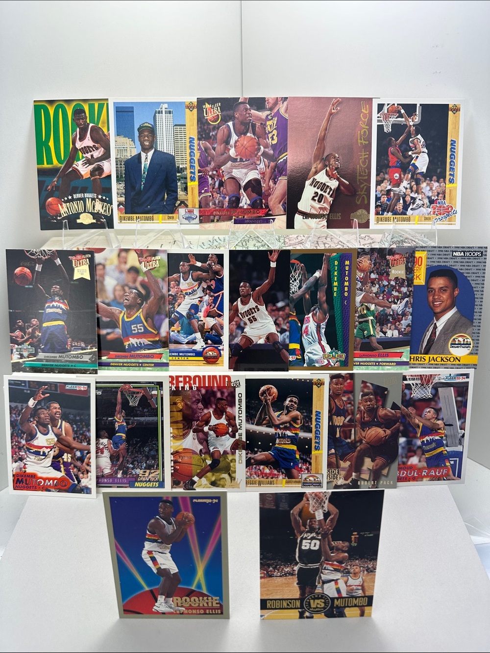 2 Dikembe Mutombo rookies in 20 card vintage 90s Nuggets lot w/ rookie teammates